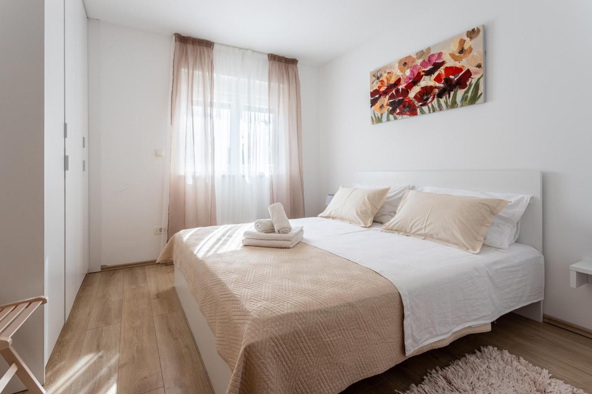 Villa Ana Perfect For Families With Kids And Groups,House With Heated Pool โปดสตรานา ภายนอก รูปภาพ