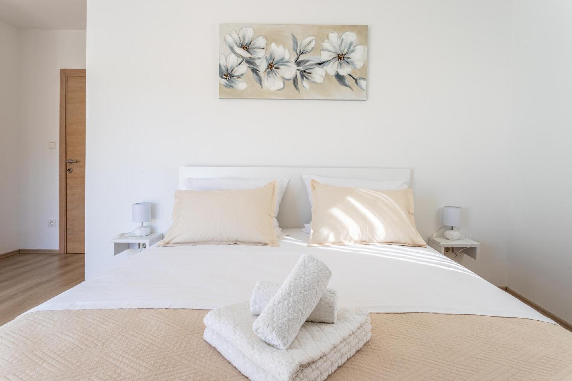 Villa Ana Perfect For Families With Kids And Groups,House With Heated Pool โปดสตรานา ภายนอก รูปภาพ